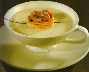 Kremalı Soğan Çorbası Tarifi ve Malzemeleri